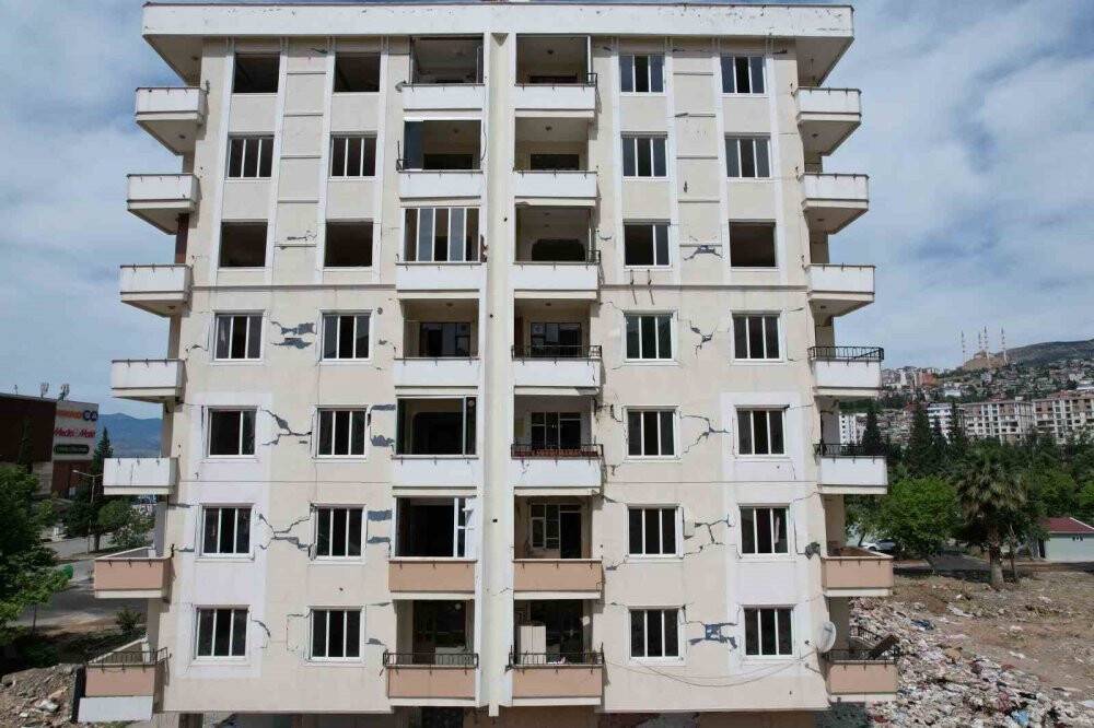 Depremde bu mahallede 4 bin 500 kişi hayatını kaybetti