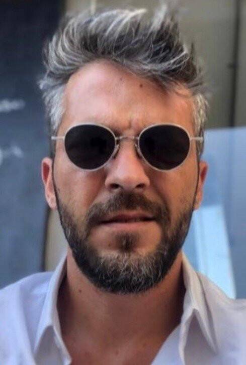 Bursa’da üç gencin lüks otomobilde hayatını kaybettiği kaza kamerada