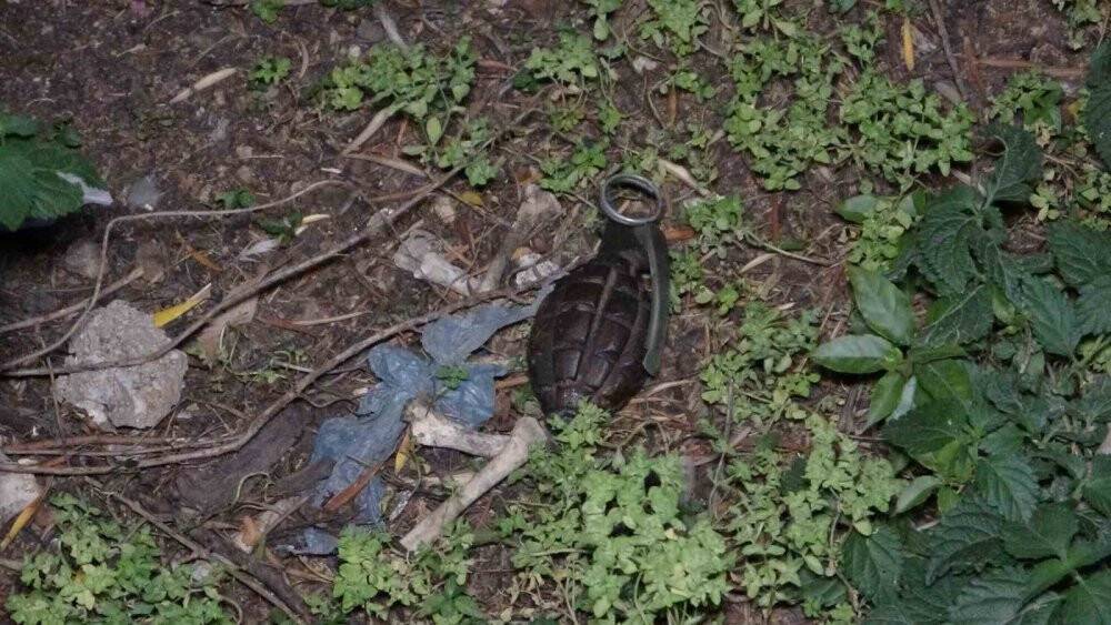 El bombası ve silahla yakalanan zanlı tutuklandı