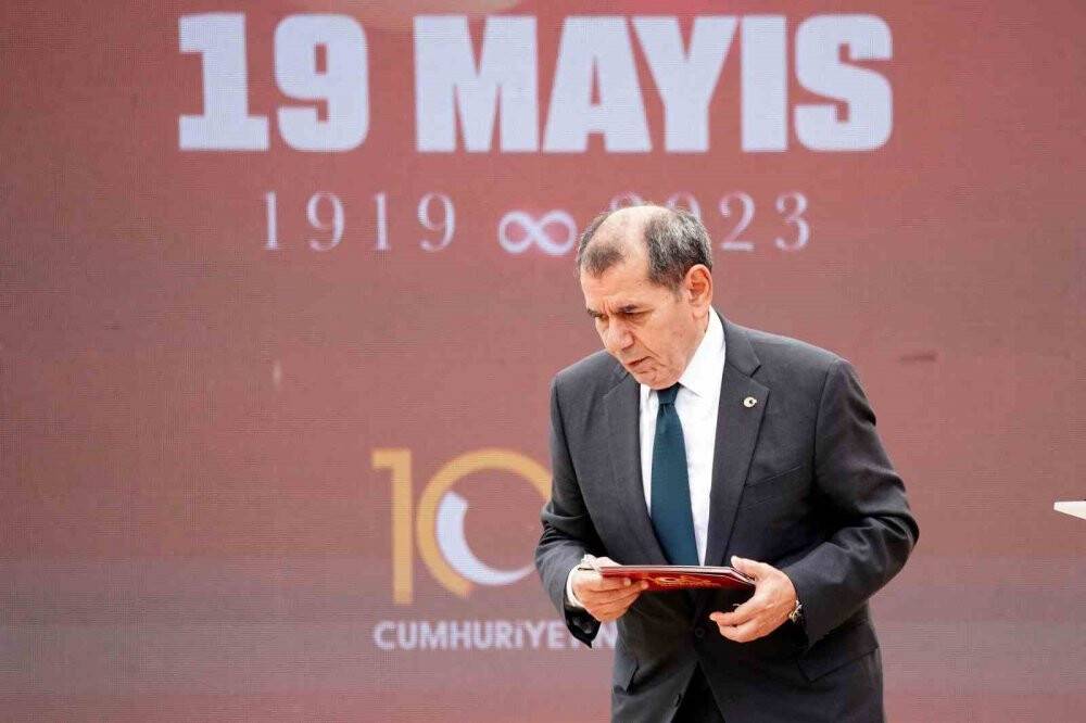 Galatasaray’ın yeni evi Kemerburgaz Metin Oktay Tesisleri’nin temel atma töreni yapıldı