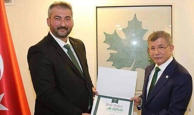 Balıkesir’de DEVA ve Gelecek Partisi il başkanları istifa etti