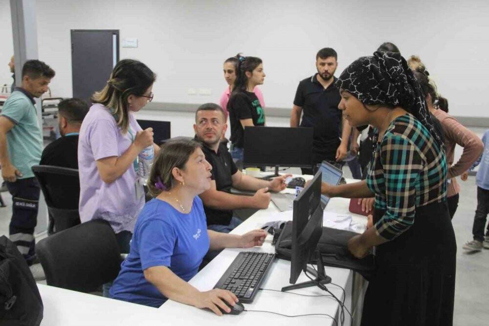 2 ayda tamamlanan Defne Devlet Hastanesi’nde hasta yoğunluğu