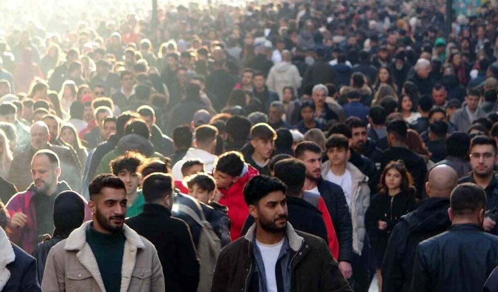 İnternet kullanan gençlerin oranında rekor artış