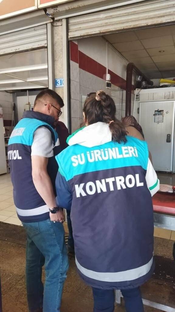 Konya’da 2 bin metre sahipsiz ağ ve elektroşok malzemeleri ele geçirildi
