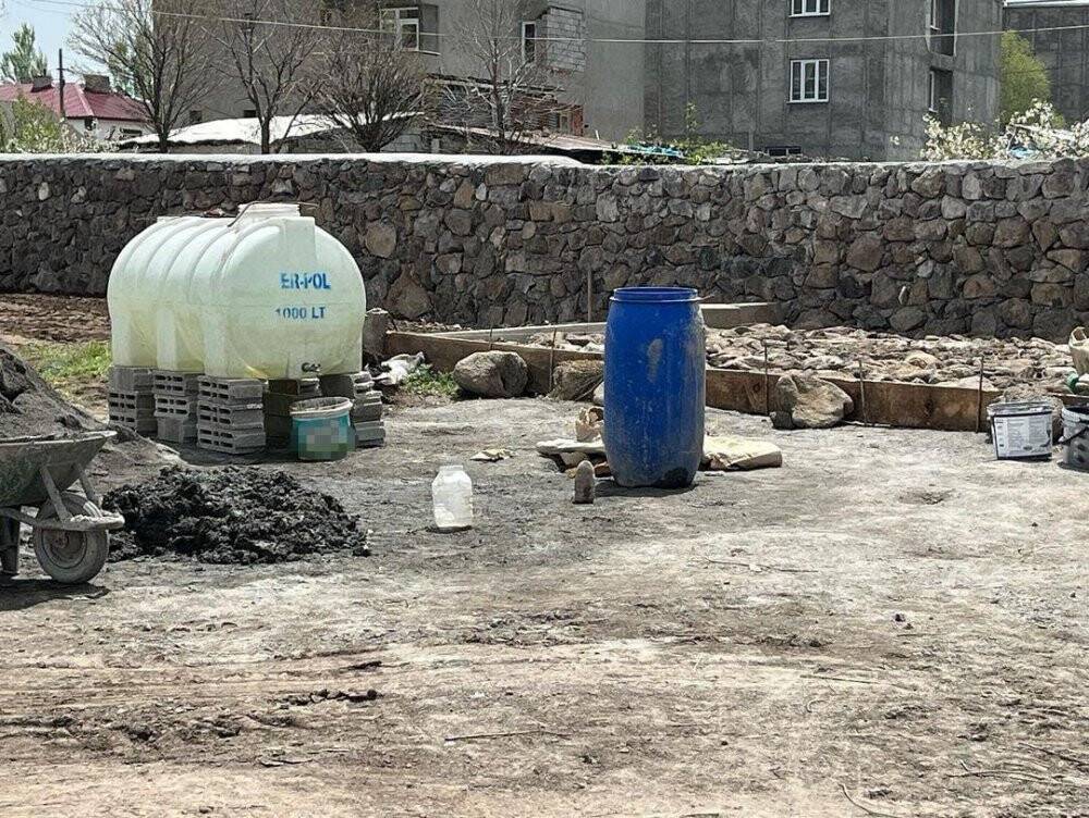 İnşaat temelinden top mermisi çıktı