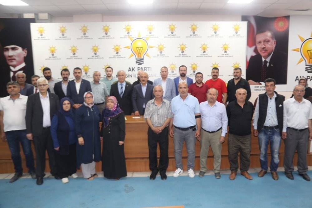 Merin'de İYİ Parti’den istifa edip AK Parti’ye katıldılar