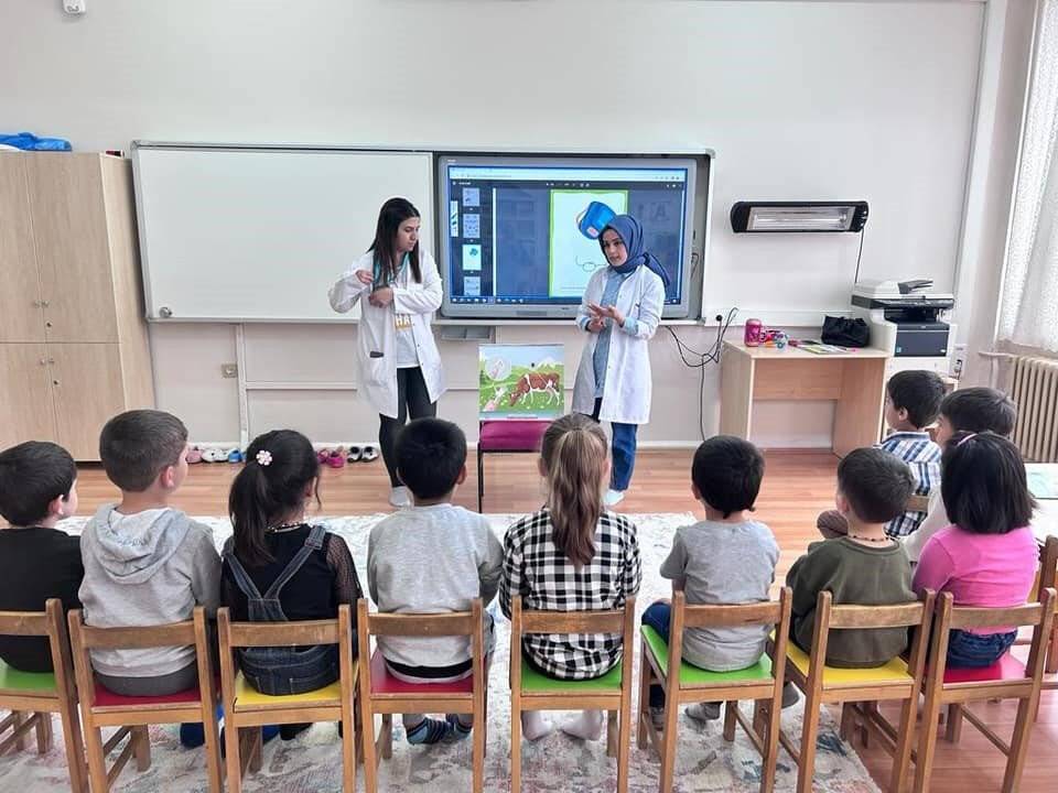 Doğada bulunurken kene popülâsyonuna dikkat!