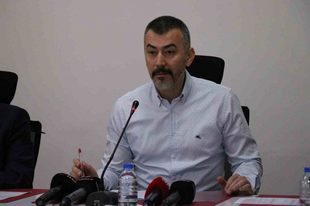 Boluspor Başkanı Savaş Abak’ın "Yardım etmiyor" dediği Tanju Özcan konuştu