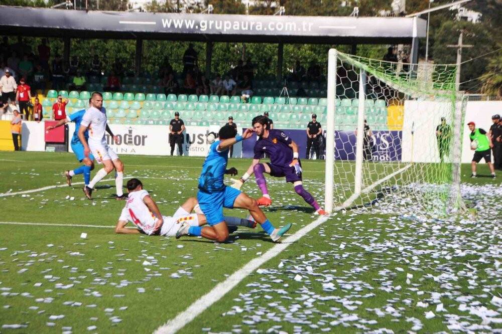 Göz-Göz’ün Süper Lig hayali seneye kaldı