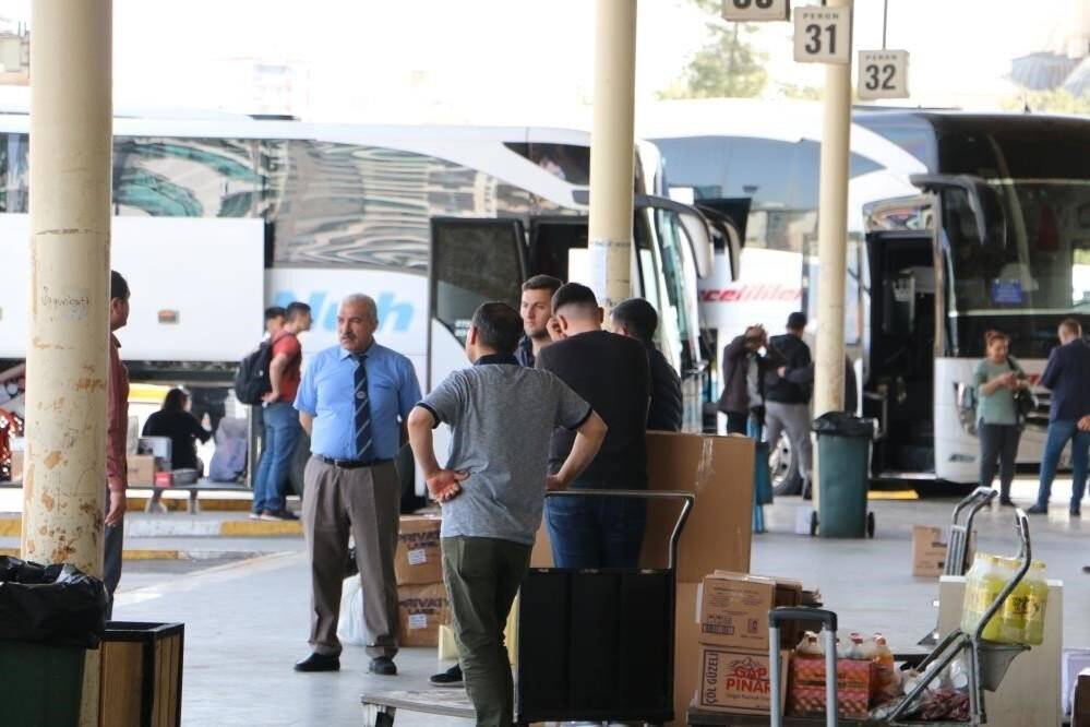 Otogarlarda Cumhurbaşkanlığı Seçimi 2. tur yoğunluğu