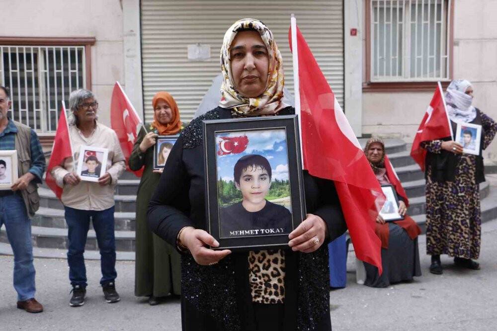 Evlat nöbeti tutan ailelerden Cumhurbaşkanı Erdoğan’a tebrik