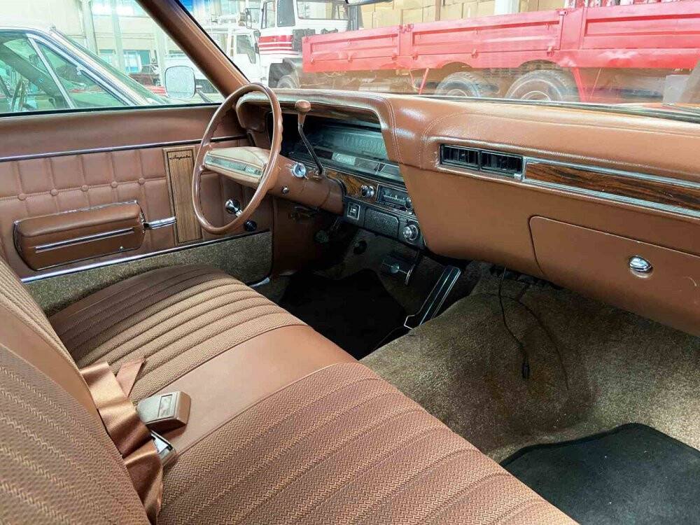 Konyalı iş adamı klasik otomobil merakını koleksiyona dönüştürdü