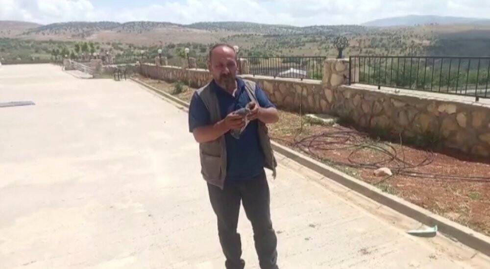 Mahsur kalan güvercin, çalışanlar tarafından kurtarıldı