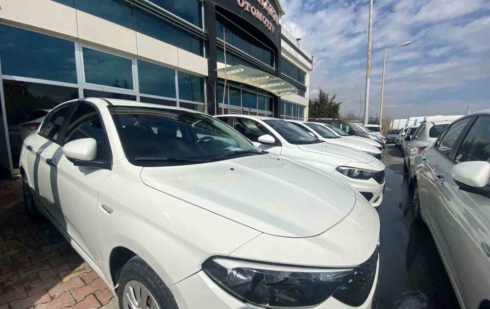 Sahte sitelerdeki ‘aracı kapınıza kadar vale getirecek’ vaatlerine dikkat! Konya Emniyeti'nden açıklama