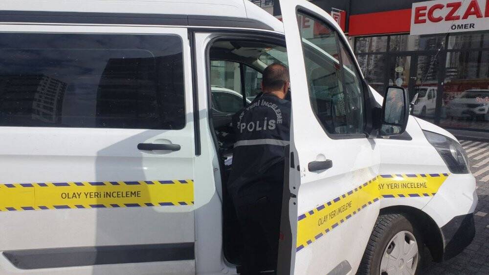 5. kattan düşen genç kız ağır yaralandı