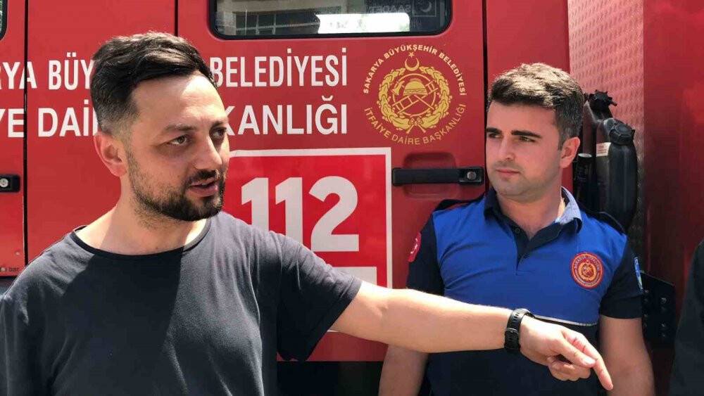 Otomobilin motoruna giren yavru kedi için seferber oldular