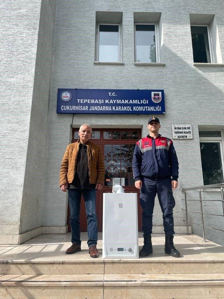 20 bin lira değerindeki kombiyi çalan şahıs yakalandı