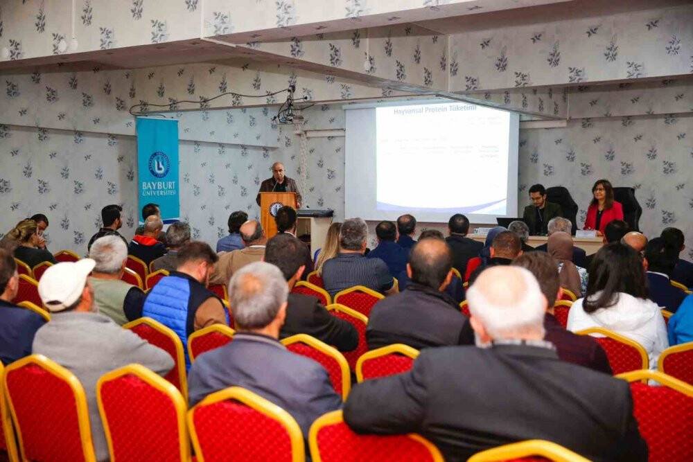 Çiftçi Buluşması panelinde bölgesel kalkınmanın aktörleri bir araya getirildi