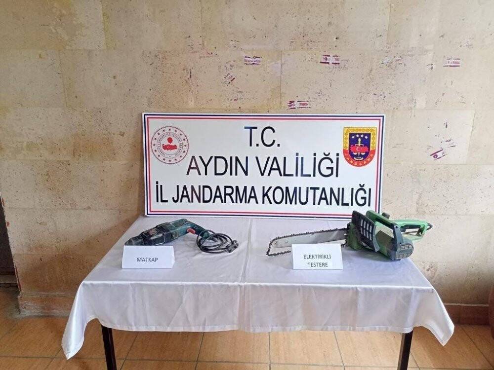 Hırsızlık şüphelisi jandarma ekiplerinden kaçamadı