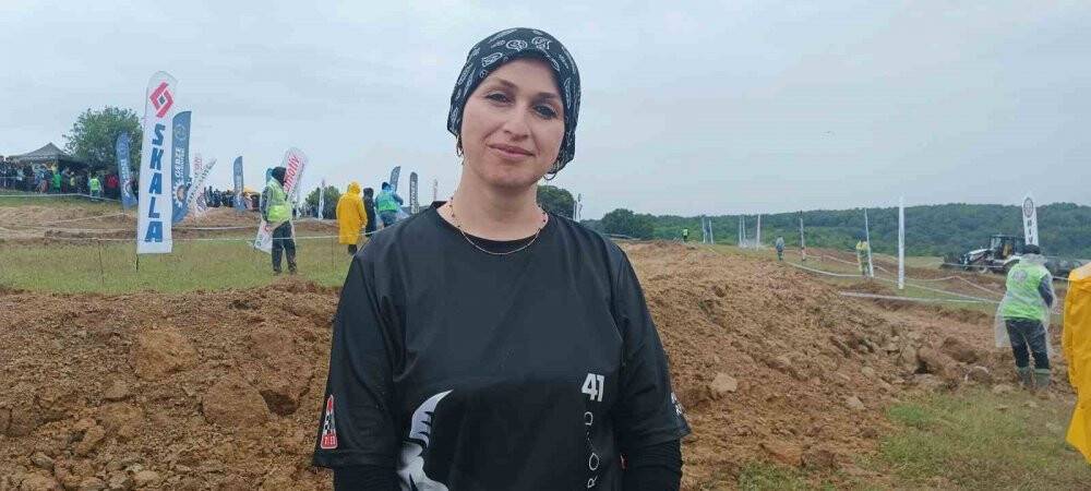 Off-Road Festivali’nde kadınların inanılmaz performansı ağızları açık bıraktı