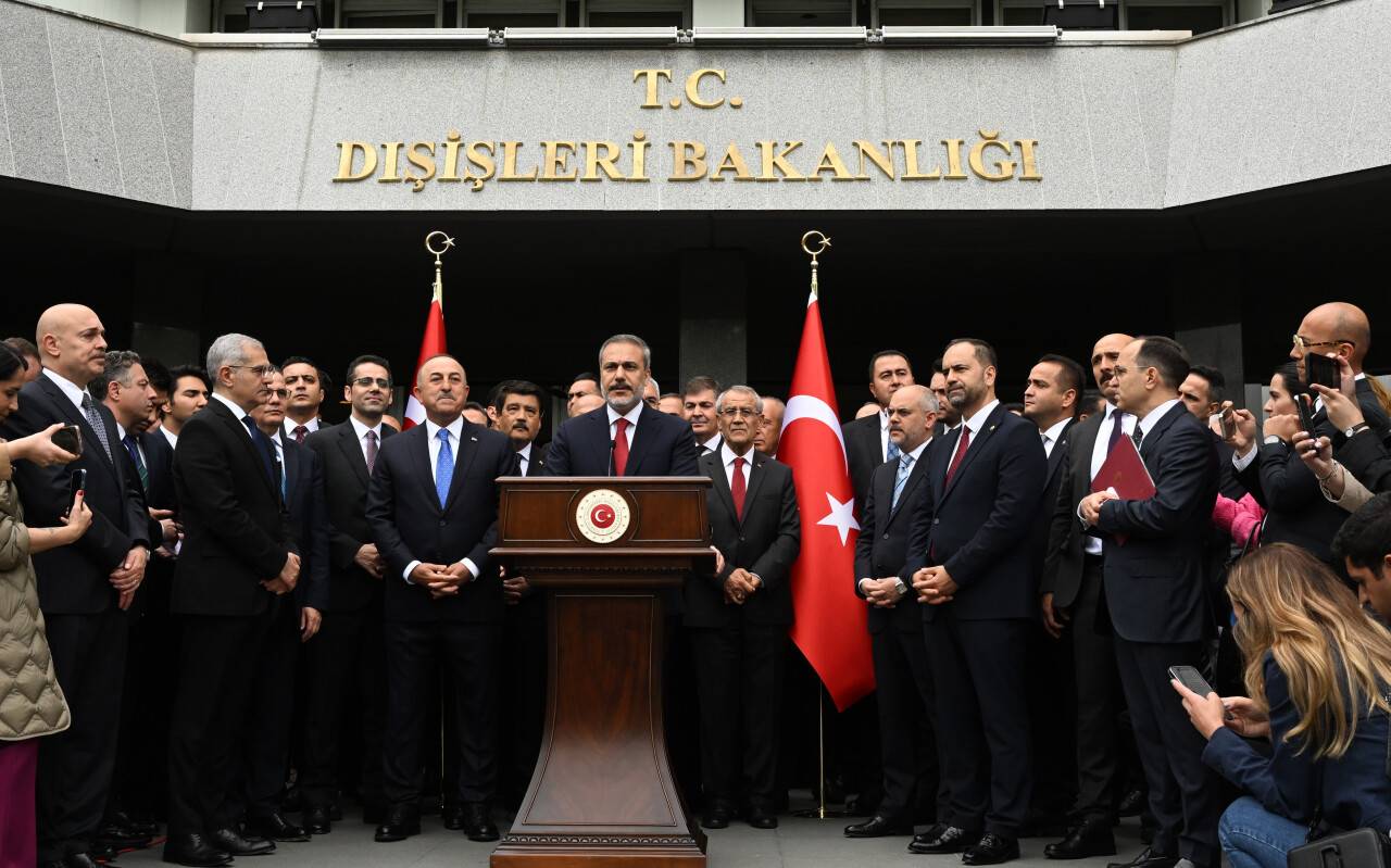 aa-20230605-31340486-31340479-disisleri-bakani-hakan-fidan-gorevi-mevlut-cavusoglundan-devraldi.jpg