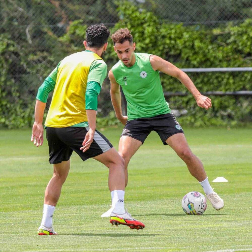 Konyaspor, Beşiktaş maçı hazırlıklarına başladı