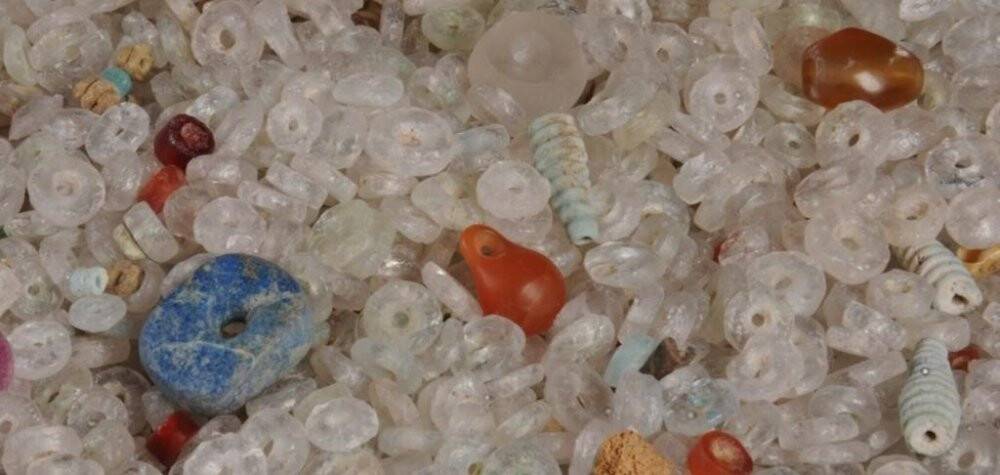 Dünyanın en eski boncukları bulundu