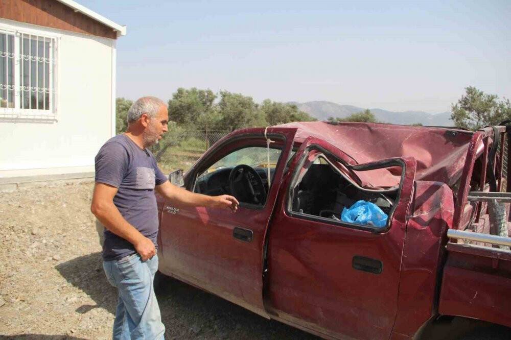 İşyeri yıkılınca, ağır hasarlı kamyoneti dükkanı oldu