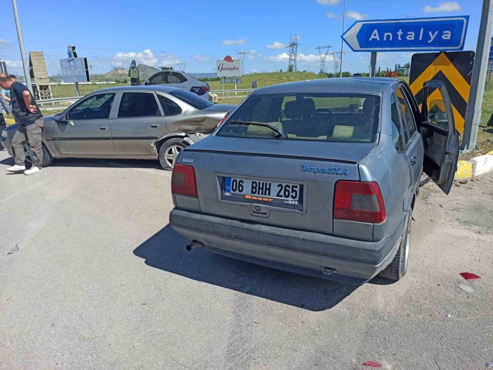 Konya’da 2 ayrı trafik kazası: 3 yaralı