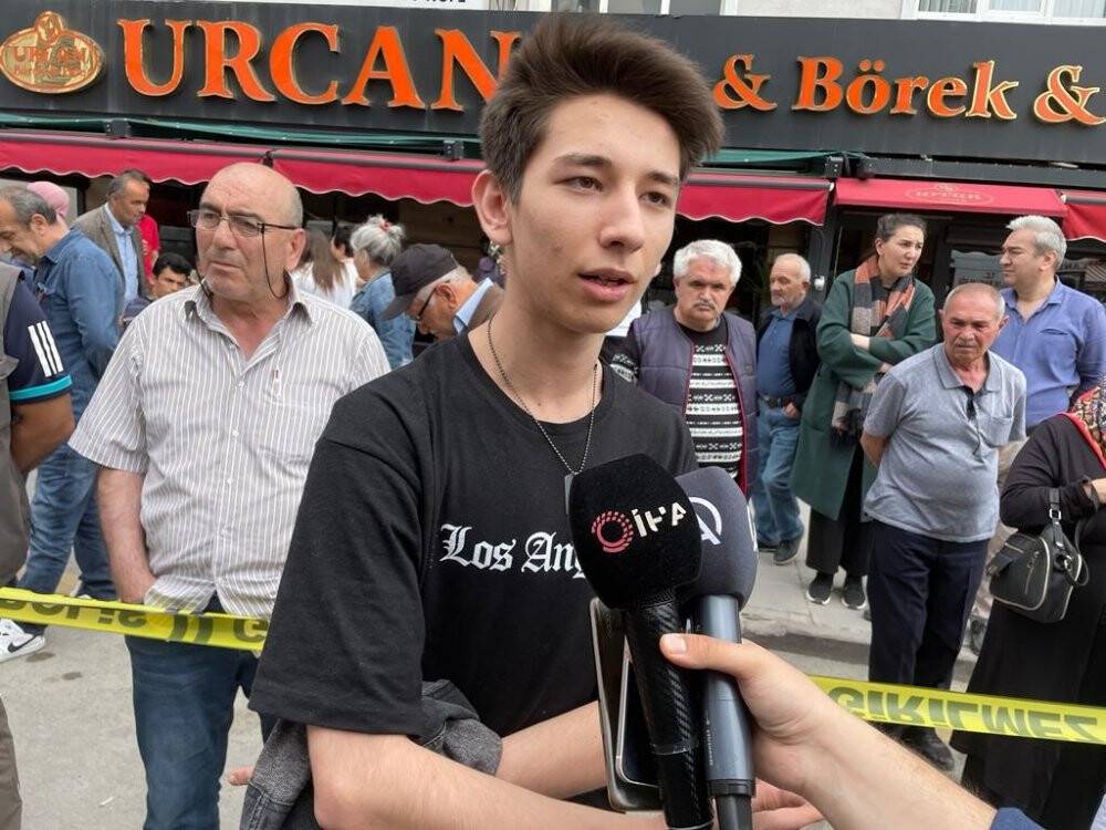 Küle dönen apartman dairesinden 78 yaşındaki kadının cansız bedeni çıktı