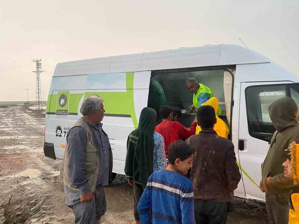 Ereğli'de sel sonrası çalışmalar sürüyor