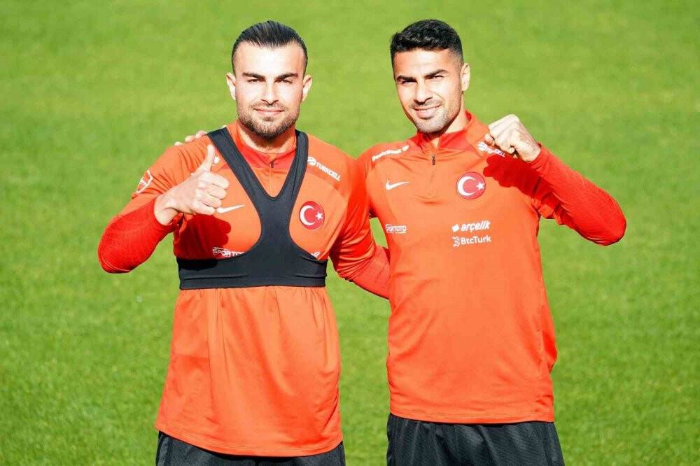 Abdülkerim Bardakcı, Milli Takım kampında soruları yanıtladı