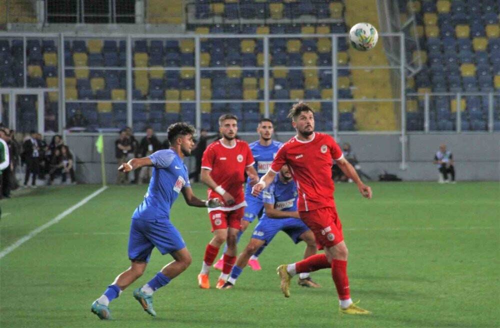 KKaraman Futbol Kulübü TFF 2. Lig’e yükseldi