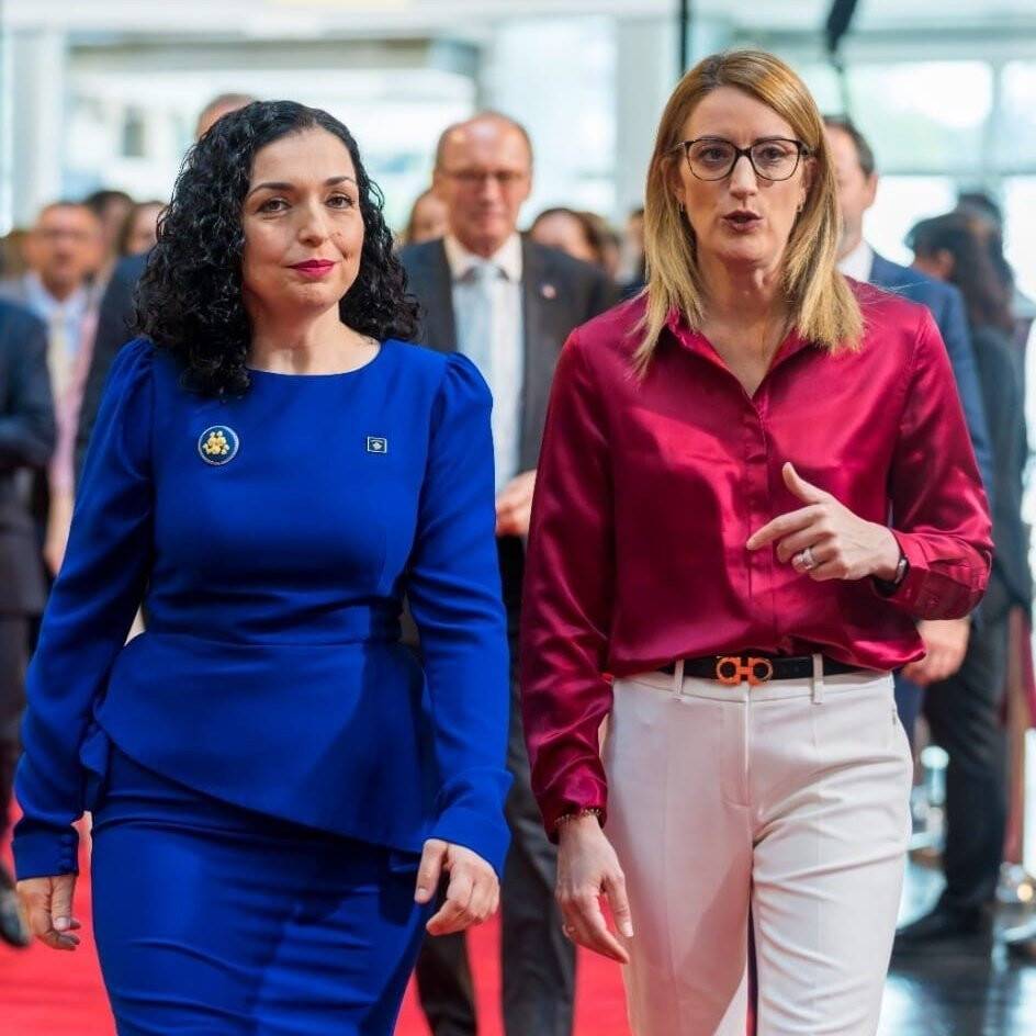 Vjosa Osmani, tarihe geçti