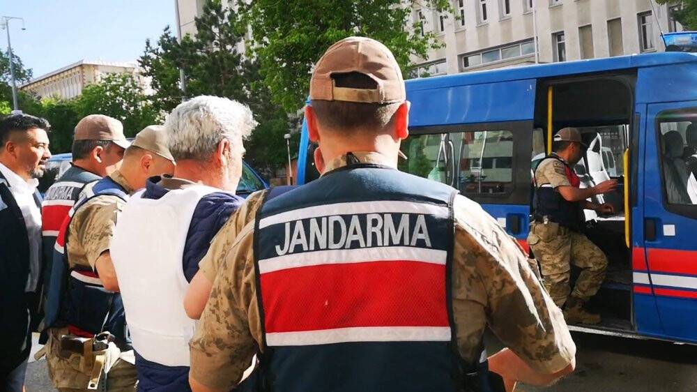 Eşi inkâr, arkadaşı itiraf etti, cinayetin sırrı çözüldü