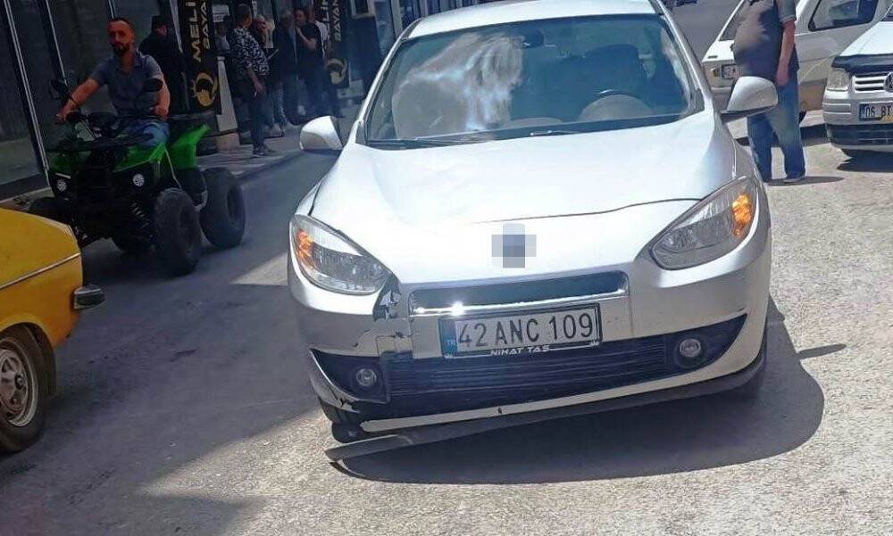 Konya'da yolun karşısına geçmek isteyen çocuğa otomobil çarptı