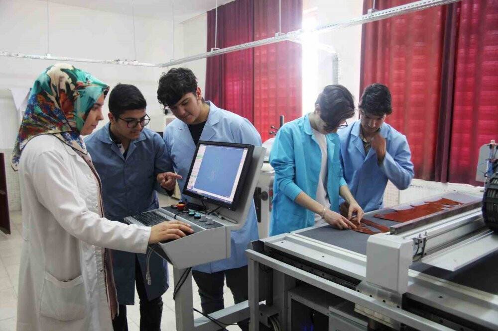 Konya’da bu liseyi bitiren öğrenci işsiz kalmıyor