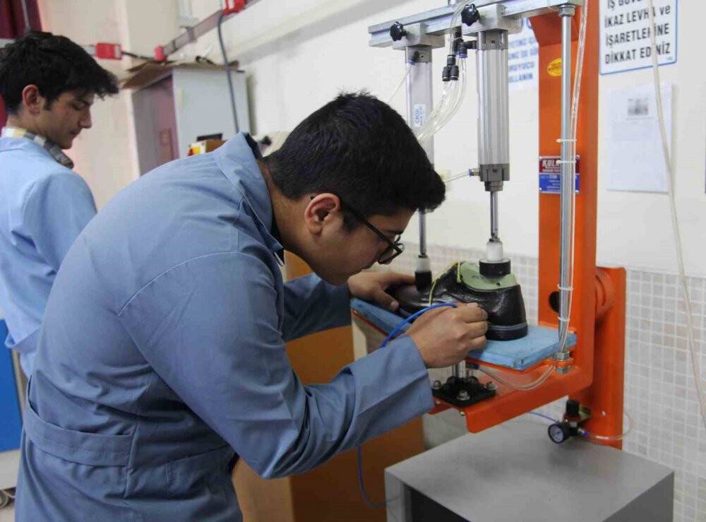 Konya’da bu liseyi bitiren öğrenci işsiz kalmıyor