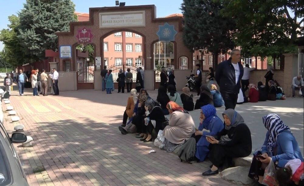 Konya'da YKS'nin ilk oturumu Temel Yeterlilik Testi yapıldı