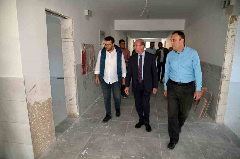 Selçuklu'daki 8 derslikli okul inşaatında yüzde 80 tamamlanma oranına ulaşıldı