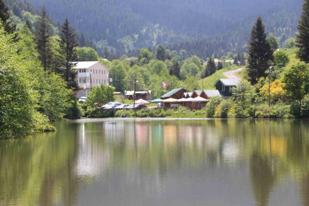 Trabzon’un saklı güzelliği: Balıklı Göl