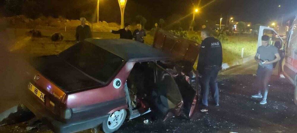 Bitlis’te trafik kazası: 4’ü çocuk 8 yaralı