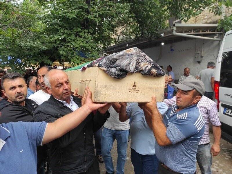 Kabloyla boğulmuş halde ölü bulunan kadının kocası yakalandı