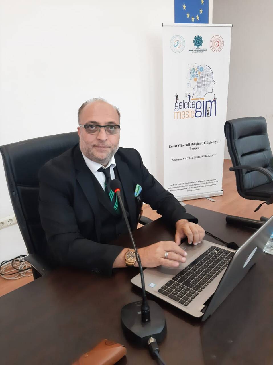 aladikli-hoca-2.jpg