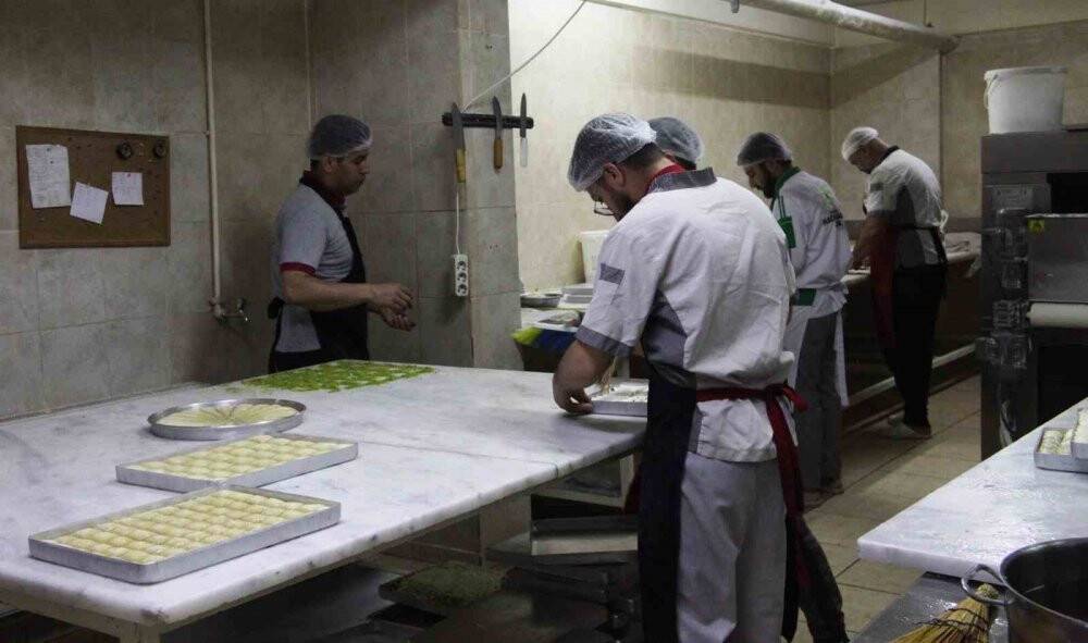 İyi baklavanın kilosu minimum 350 TL