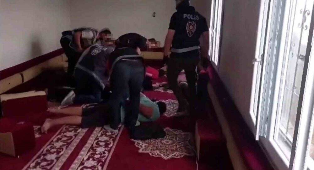 Konya'nın da olduğu 7 ilde dolandırıcılık operasyonu