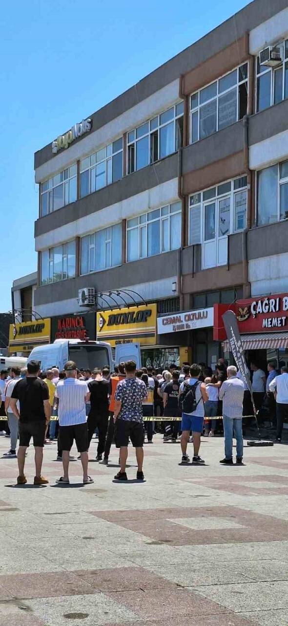 Alacaklısını öldürdü, 2 gün sonra teslim oldu