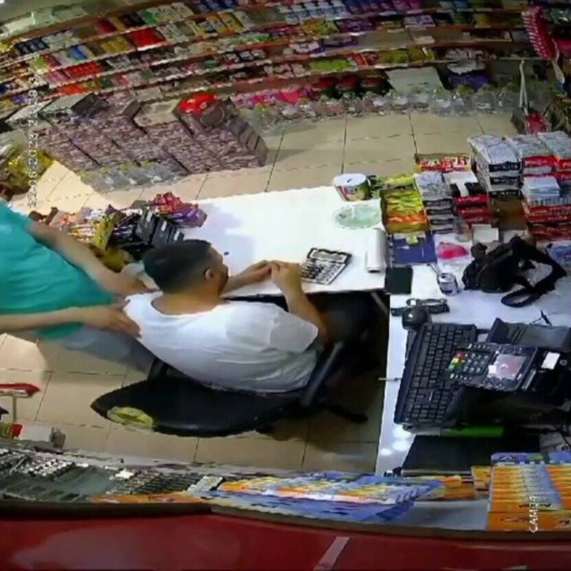 Pendik’te çakmak gazı bir anda alev aldı