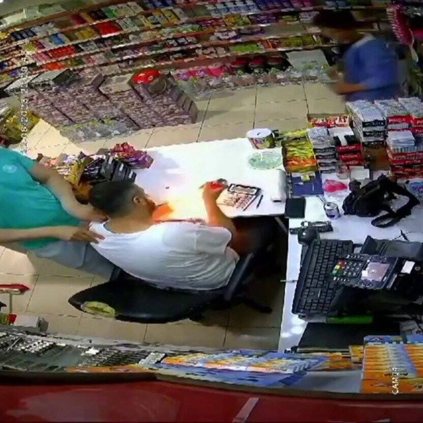 Pendik’te çakmak gazı bir anda alev aldı