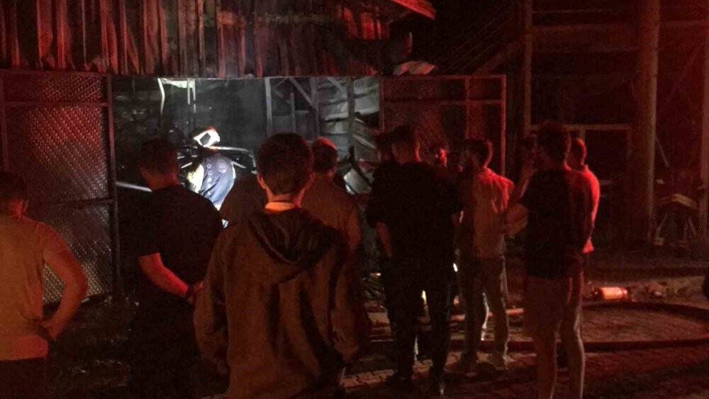 Atölyede çıkan yangında, ATV kullanılmaz hale geldi